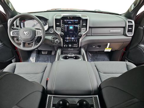 New 2026 RAM 1500 4x4 Crew Cab image 9