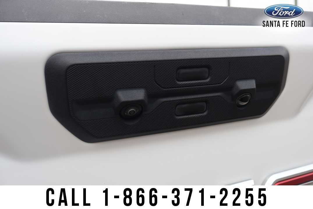Used 2025 GMC Sierra 1500 SLT AWD/4WD image 8