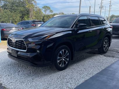 Used 2021 Toyota Highlander XLE