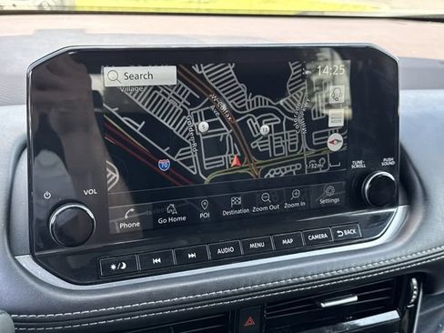 Used 2023 Nissan Rogue SL w/ SL Premium Package FWD image 37