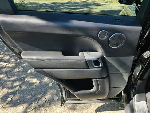 Used 2017 Land Rover Range Rover Sport HSE Dynamic image 12