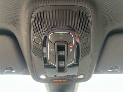 Certified 2025 Audi Q7 3.0T Prestige w/ Prestige Package image 17