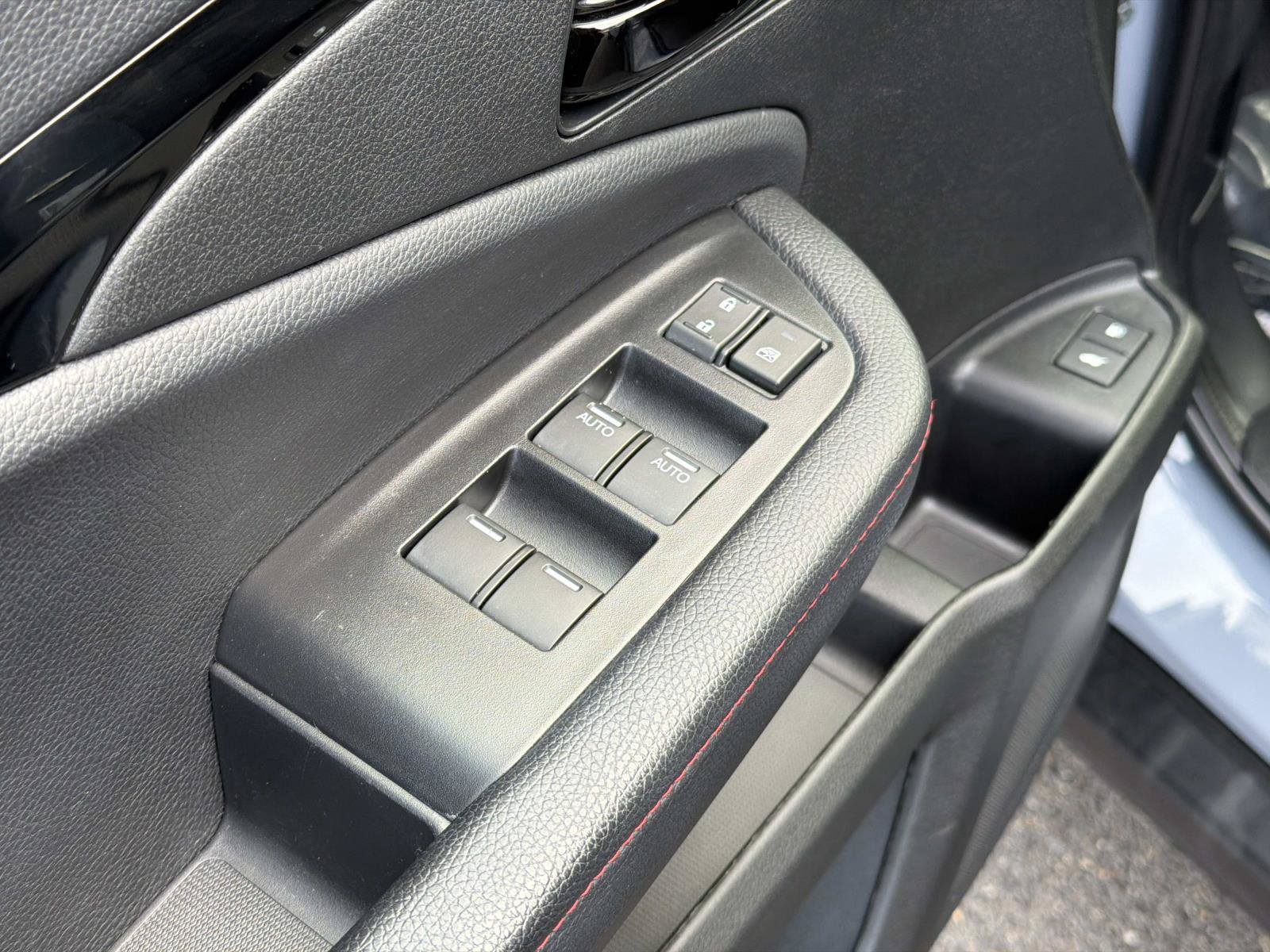 Certified 2024 Honda Passport Black Edition image 7