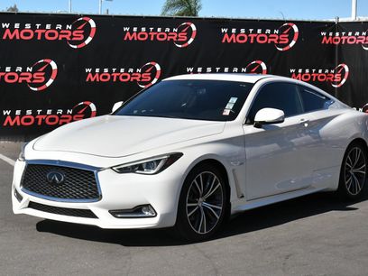 Used 2019 INFINITI Q60 3.0t Luxe w/ Essential Package