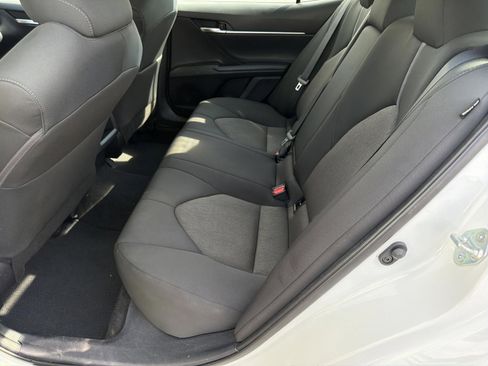 Used 2024 Toyota Camry LE image 30