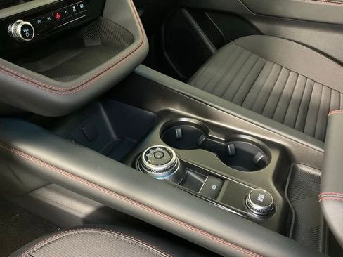 New 2026 Ford Explorer ST-Line w/ ST-Line Street Pack image 19