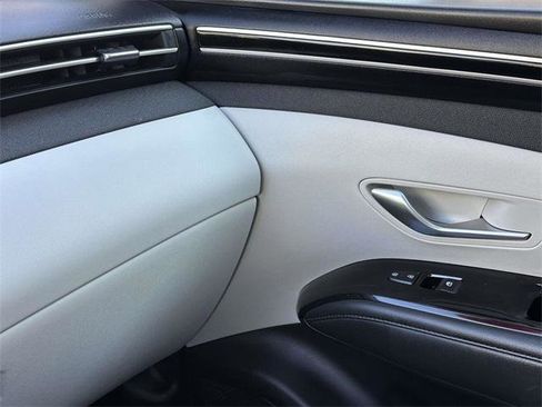 Certified 2023 Hyundai Tucson Limited image 23