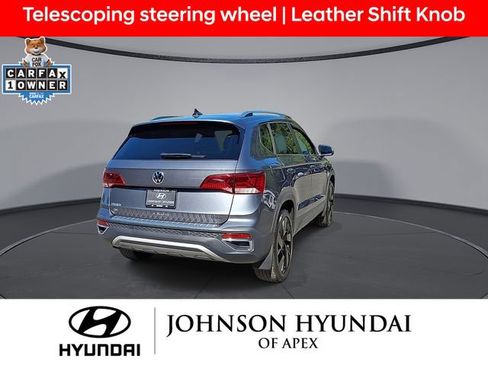 Used 2024 Volkswagen Taos SE w/ Black Wheel Plus Package AWD/4WD image 8