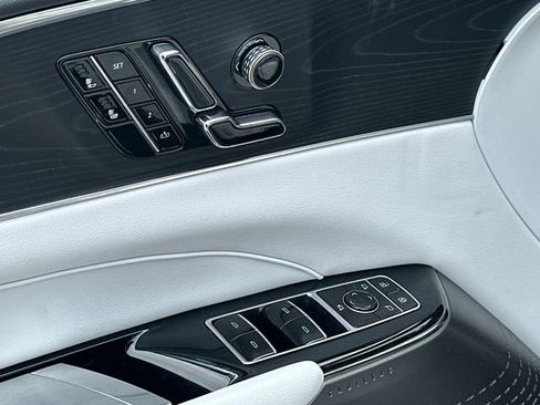 Certified 2024 Cadillac Lyriq Sport w/ LPO, Floor Liner Package AWD/4WD image 14