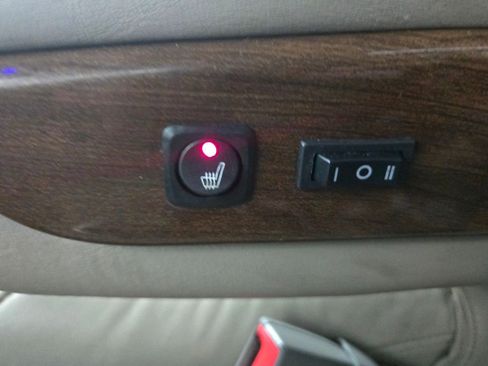 Used 2020 GMC Savana 2500 Extended w/ Enhanced Convenience Package image 28