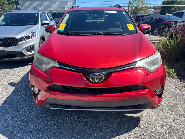 Used 2017 Toyota RAV4 XLE FWD image 2