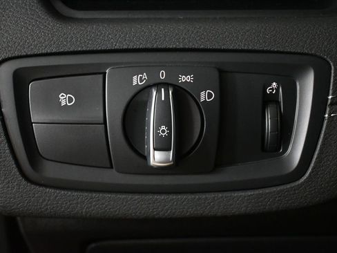 Used 2021 BMW X2 sDrive28i w/ Convenience Package image 9