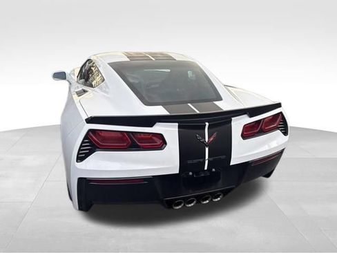 Used 2019 Chevrolet Corvette Stingray Coupe RWD image 15