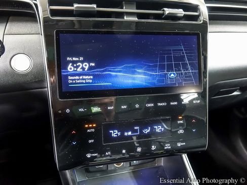 Used 2024 Hyundai Tucson Limited image 15