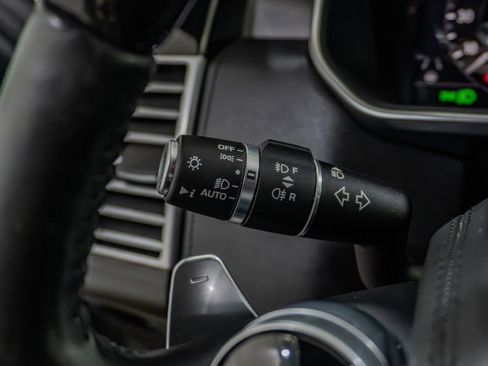 Used 2021 Land Rover Range Rover Autobiography Fifty Edition image 37