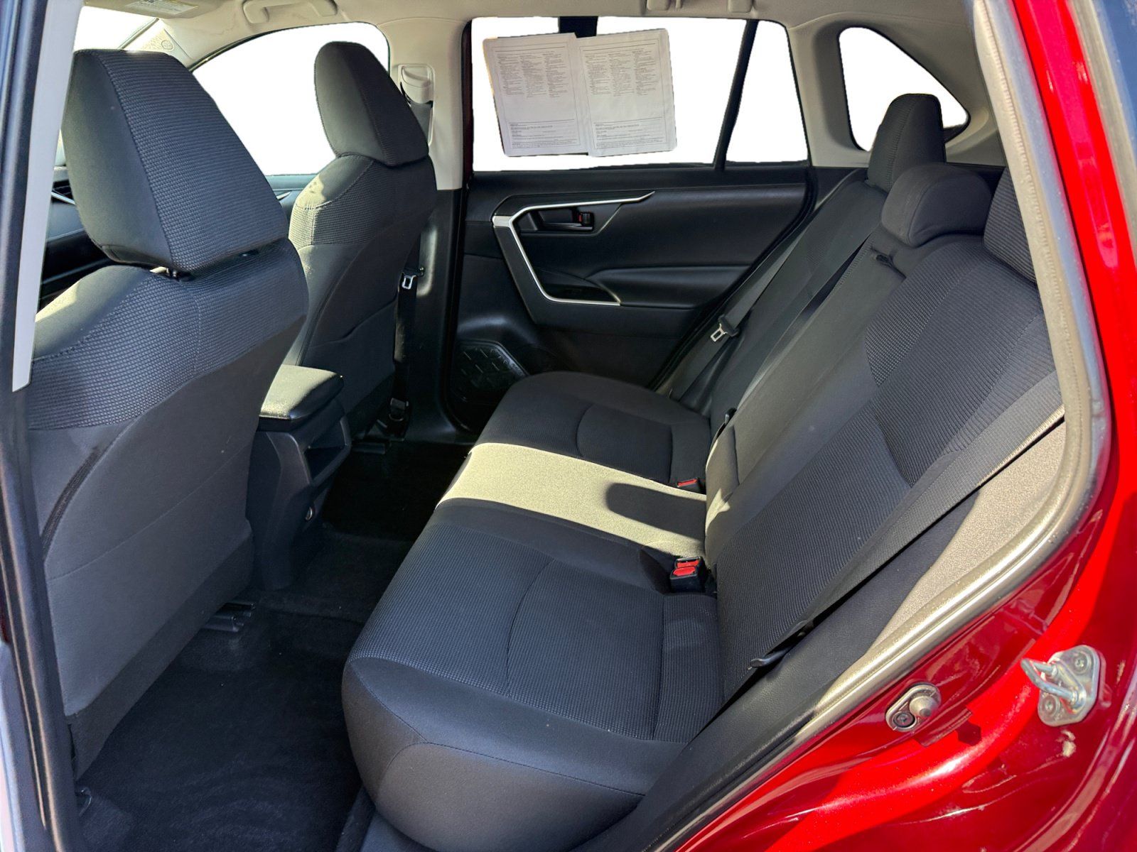 Used 2019 Toyota RAV4 LE w/ Carpet Mat Package FWD image 16