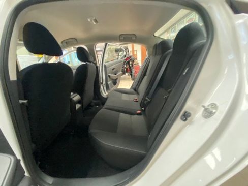 Used 2025 Nissan Sentra SV FWD image 15