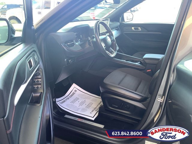 Certified 2025 Ford Explorer ST-Line AWD/4WD image 17