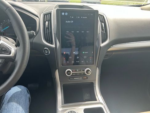 Used 2022 Ford Edge SEL w/ Convenience Package image 27