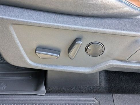 Used 2024 Ford Bronco Outer Banks image 15