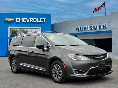 Used 2020 Chrysler Pacifica Touring-L Plus
