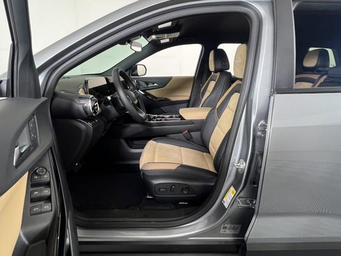 New 2026 Chevrolet Equinox ACTIV w/ Convenience Package III image 9
