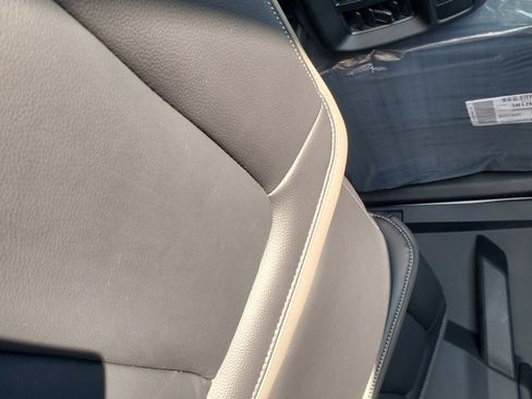 New 2025 Ford Bronco Badlands image 31