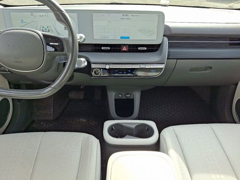 Used 2023 Hyundai Ioniq 5 SEL image 15
