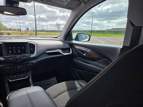 Used 2020 GMC Terrain SLE w/ Driver Convenience Package FWD image 51