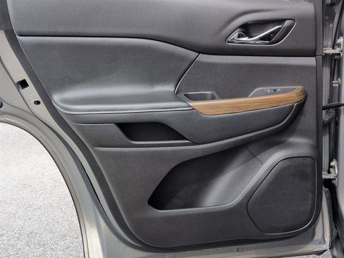 Used 2019 GMC Acadia SLE w/ Driver Alert Package I image 28