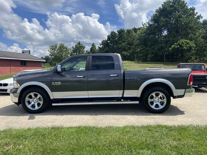 Used 2015 RAM 1500 Laramie AWD/4WD image 5
