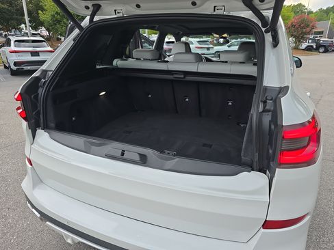 Used 2023 BMW X5 xDrive45e w/ M Sport Package AWD/4WD image 13