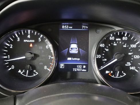 Used 2021 Nissan Rogue Sport S FWD image 11