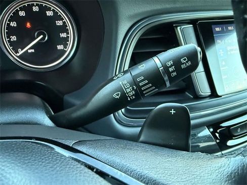 Certified 2022 Buick Enclave Essence image 20