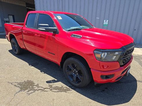 Used 2022 RAM 1500 Big Horn w/ Night Edition RWD image 2