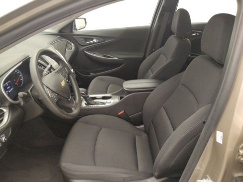 Used 2024 Chevrolet Malibu LT FWD image 17
