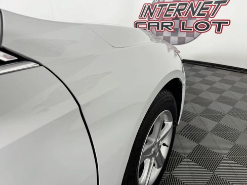 Used 2023 Chevrolet Malibu LS FWD image 29