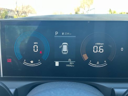 Used 2025 Hyundai Tucson SEL image 42