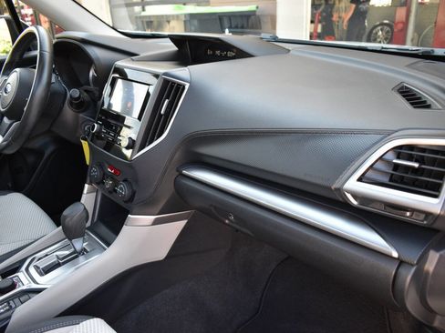 Used 2020 Subaru Forester Premium image 20