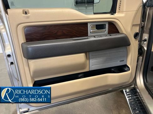 Used 2012 Ford F150 Lariat w/ Lariat Chrome Pkg image 10