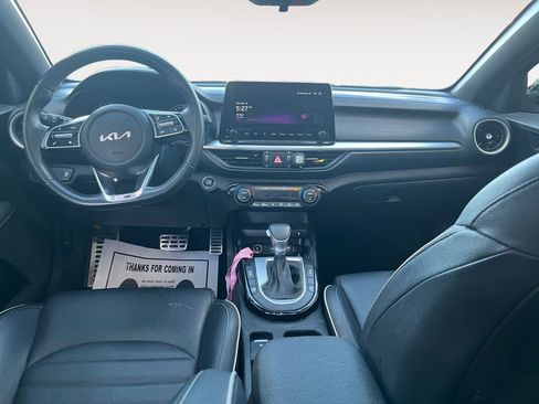 Used 2024 Kia Forte GT-Line w/ GT-Line Premium Package image 10
