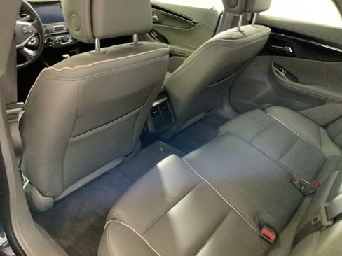 Used 2014 Chevrolet Impala LTZ image 28