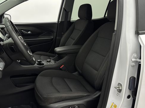 Used 2023 GMC Terrain SLE w/ Driver Convenience Package image 25