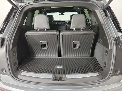 Certified 2024 Cadillac XT6 Premium Luxury FWD image 8