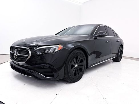 Used 2024 Mercedes-Benz E 350 4MATIC Sedan image 17