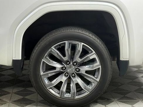 Used 2024 GMC Sierra 1500 Denali w/ Denali Reserve Package AWD/4WD image 16