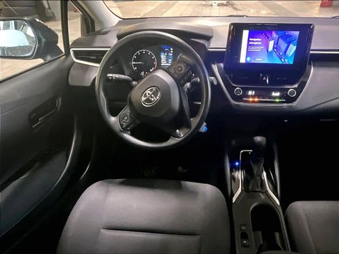Used 2023 Toyota Corolla LE image 17