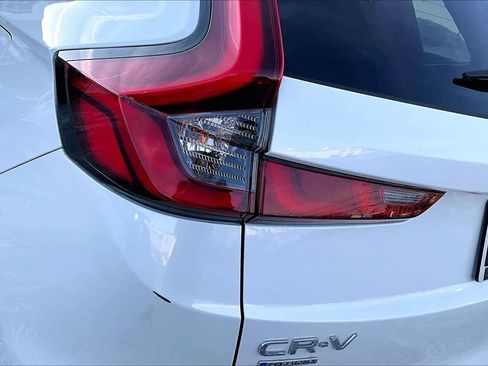 Used 2023 Honda CR-V Sport Touring image 28