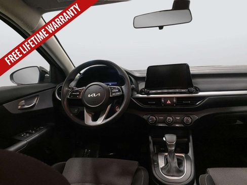 Used 2024 Kia Forte LXS FWD image 18