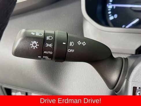 Used 2023 Toyota Tundra Limited AWD/4WD image 15